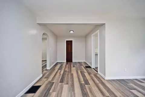 Entry Way - 2902 Whittier Ave, Dayton, OH 45420 photo 1 of 1