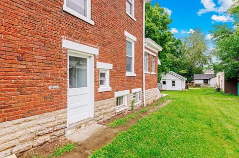 Exterior - 6505 Madison Rd, Cincinnati, OH 45227 photo 2 of 5