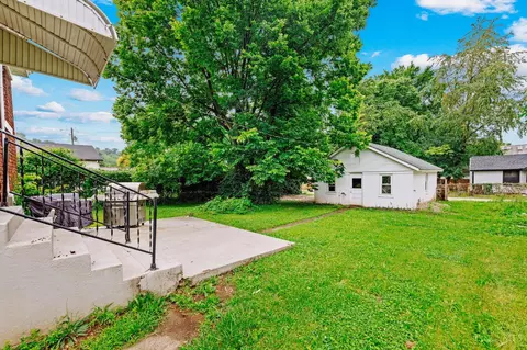 Exterior - 6505 Madison Rd, Cincinnati, OH 45227 photo 3 of 5