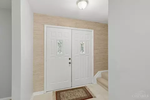 7820 Trailwind Dr, Montgomery, OH 45242 photo 5