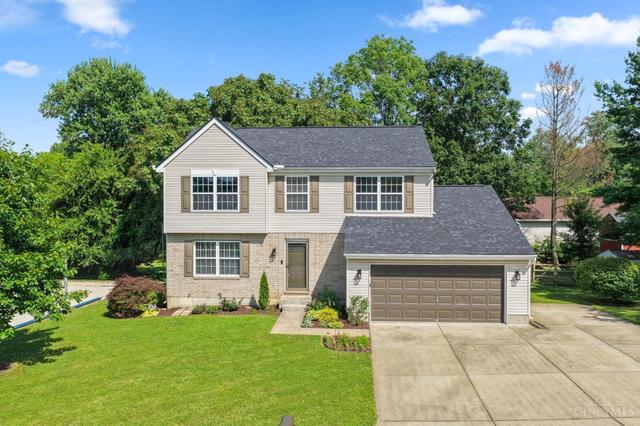 8042 Laurelwood Dr, Maineville, OH 45039