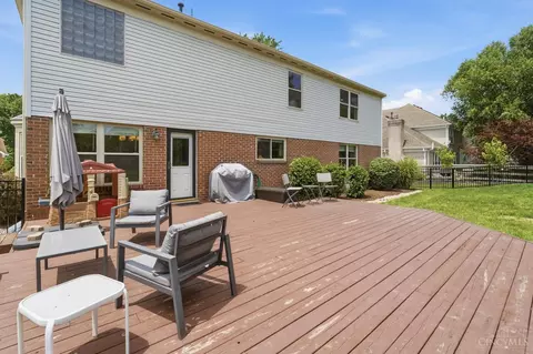 Exterior - 608 Legend Hls, Cincinnati, OH 45255 photo 6 of 10