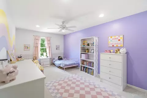 Bedroom - 608 Legend Hls, Cincinnati, OH 45255 photo 8 of 9