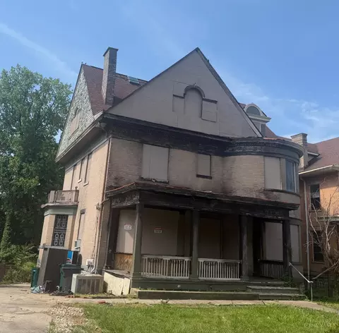 755 Fred Shuttlesworth Cir, Cincinnati, OH 45229