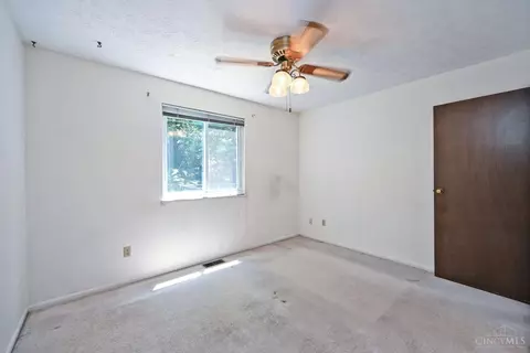 6043 Tridale Ct, Cincinnati, OH 45230 photo 16