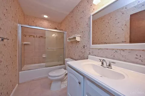6043 Tridale Ct, Cincinnati, OH 45230 photo 17