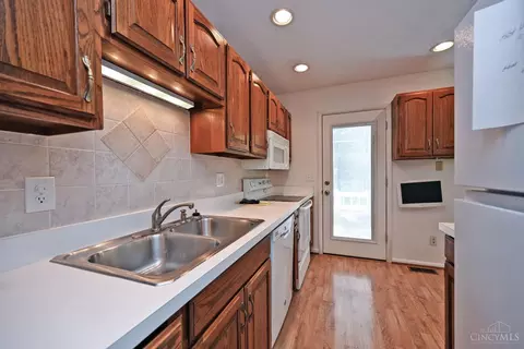 6043 Tridale Ct, Cincinnati, OH 45230 photo 13