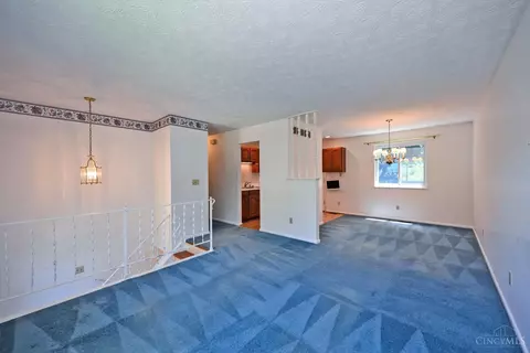 6043 Tridale Ct, Cincinnati, OH 45230 photo 7