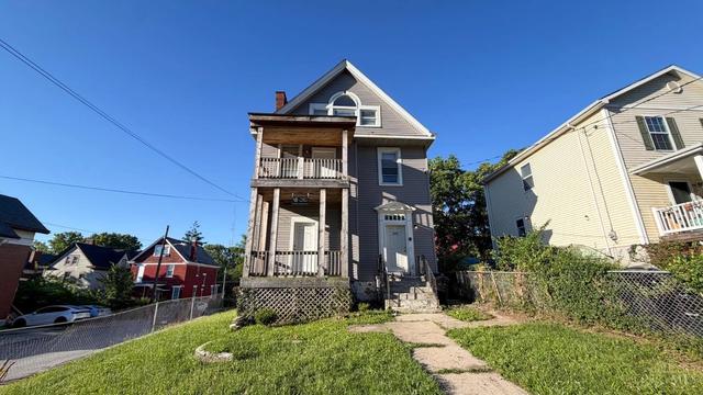 275 Mccormick Pl, Cincinnati, OH 45219