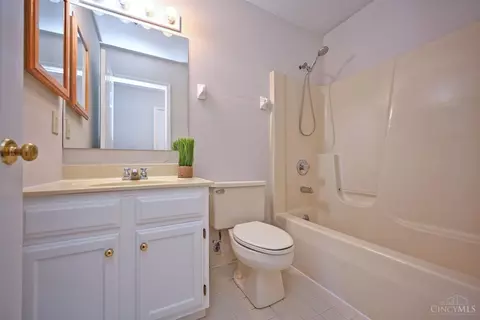 11407 Owenton Ct, Forest Park, OH 45240 photo 18