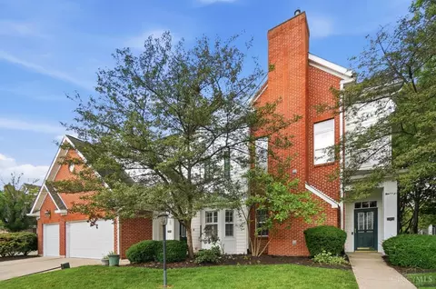7492 Mansion Cir, Mason, OH 45040