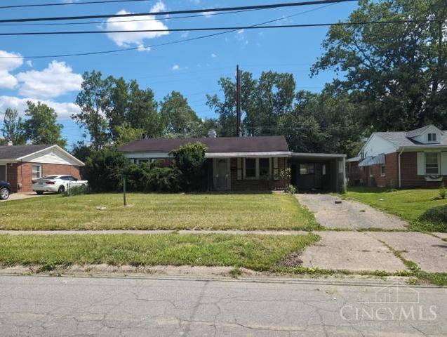 5250 Whaley Dr, Dayton, OH 45417