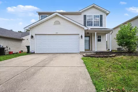 289 Elk Creek Dr, Trenton, OH 45067