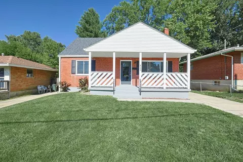 9173 Neil Dr, Cincinnati, OH 45231