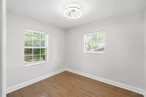 Bedroom - 38 Handel Ln, Greenhills, OH 45218 photo 6 of 8