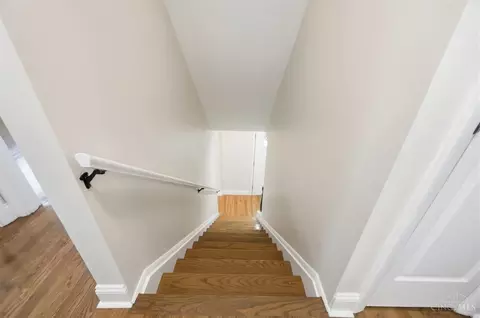 Entry Way - 38 Handel Ln, Greenhills, OH 45218 photo 5 of 7