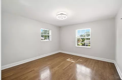 Bedroom - 38 Handel Ln, Greenhills, OH 45218 photo 7 of 8