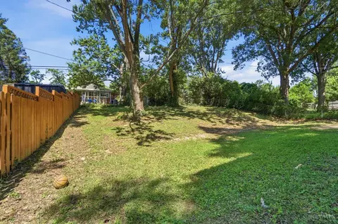 Exterior - 38 Handel Ln, Greenhills, OH 45218 photo 7 of 7