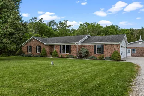 1685 Oglesbee Rd, Wilmington, OH 45177