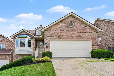 5844 Bayou Ct, Cincinnati, OH 45248