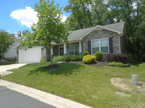 74 Persimmon Dr, Hamilton, OH 45013