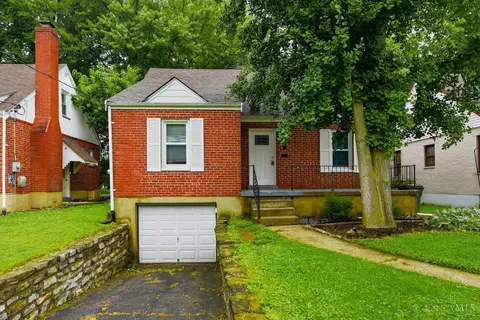 6924 Gloria Dr, Cincinnati, OH 45239