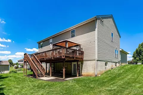 Exterior - 861 Willowbrook Dr, Monroe, OH 45050 photo 2 of 9