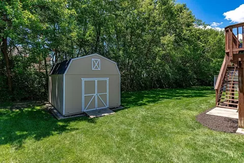 Exterior - 861 Willowbrook Dr, Monroe, OH 45050 photo 3 of 9