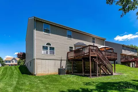 Exterior - 861 Willowbrook Dr, Monroe, OH 45050 photo 4 of 9