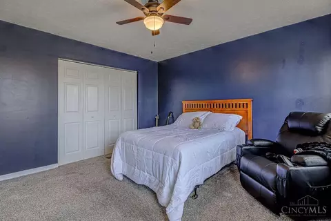Bedroom - 861 Willowbrook Dr, Monroe, OH 45050 photo 8 of 11