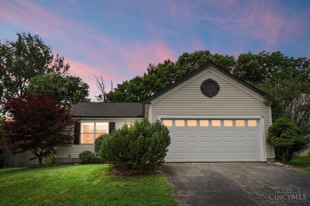 9575 Deer Track Rd, West Chester, OH 45069
