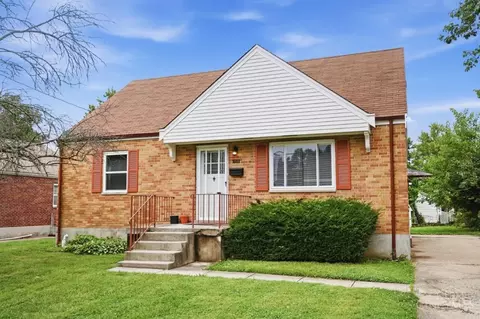Exterior - 1906 Acorn Dr, Cincinnati, OH 45231 photo 3 of 15