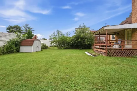 Exterior - 1906 Acorn Dr, Cincinnati, OH 45231 photo 11 of 15