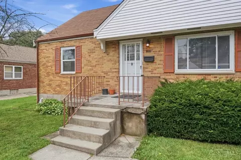 Exterior - 1906 Acorn Dr, Cincinnati, OH 45231 photo 4 of 15