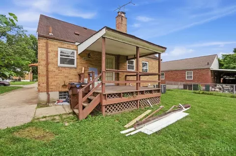 Exterior - 1906 Acorn Dr, Cincinnati, OH 45231 photo 9 of 15