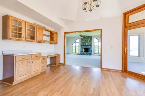 Living - 6280 Zoar Rd, Morrow, OH 45152 photo 5 of 11
