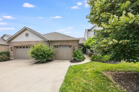6271 Lake Front Dr, Mason, OH 45040