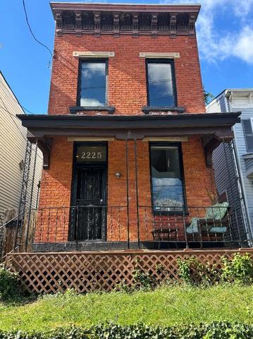 2225 Symmes St, Cincinnati, OH 45206
