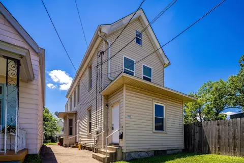 Exterior - 305 Walnut St, Elmwood Place, OH 45216 photo 3 of 9