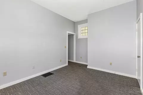 Bedroom - 305 Walnut St, Elmwood Place, OH 45216 photo 2 of 13