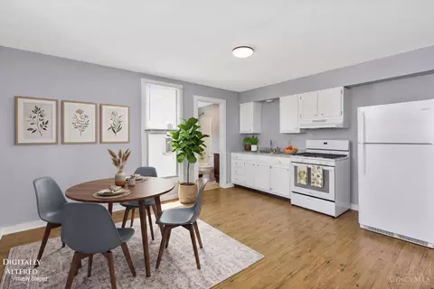 Dining - 305 Walnut St, Elmwood Place, OH 45216 photo 2 of 2