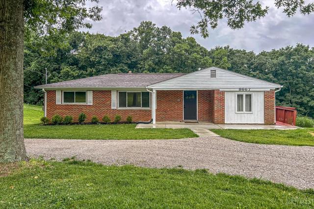 8667 Susanview Ln, Cincinnati, OH 45244