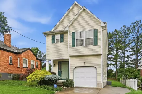 2419 Nova Ave, Cincinnati, OH 45238 photo 2