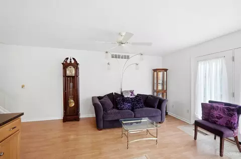 2419 Nova Ave, Cincinnati, OH 45238 photo 8