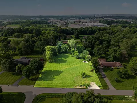 6631 Jennifer Ln, Middletown, OH 45005