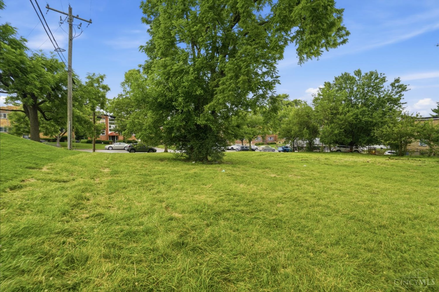 1143 Towne St, Cincinnati, OH 45216 photo 9