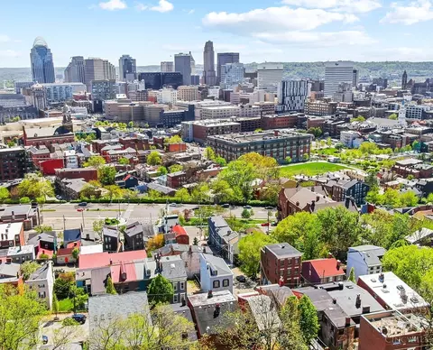 View/Area - 435 Milton St, Cincinnati, OH 45202 photo 2 of 6