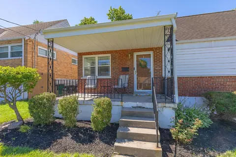 5283 Highview Dr, Cincinnati, OH 45238
