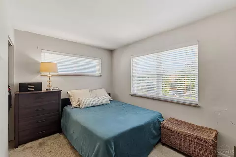Bedroom - 5283 Highview Dr, Cincinnati, OH 45238 photo 6 of 6