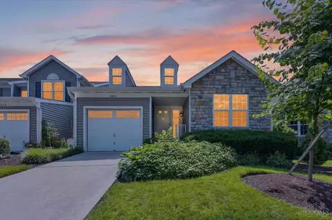 6830 Sandharbor Ct, Maineville, OH 45039